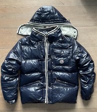 Giubbotto Moncler nero usato